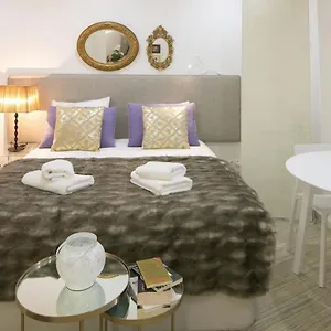 Central Cozy & Near The Subway Appartement Lisboa