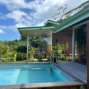  Hébergement de vacances Fare Juanita